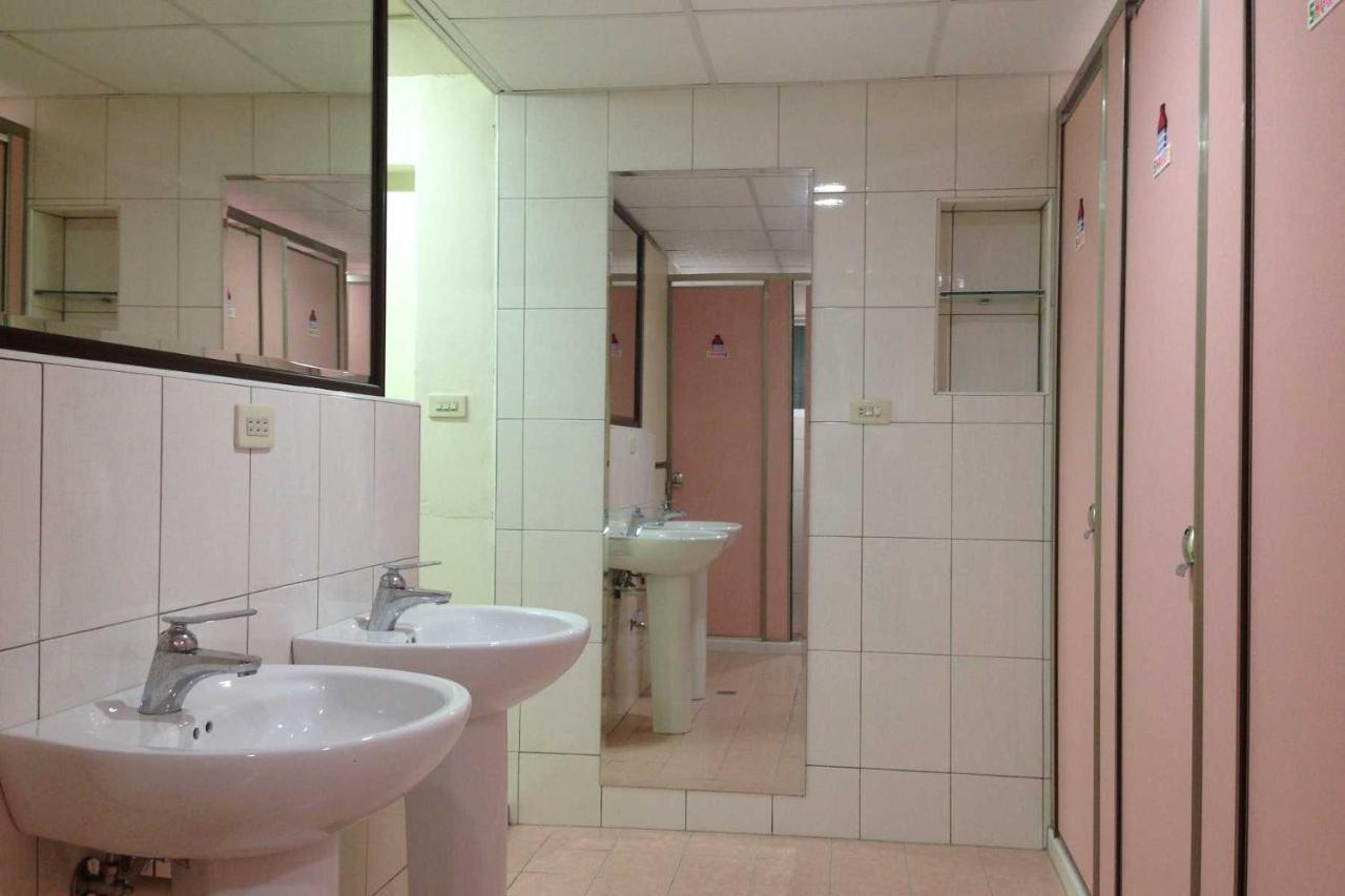 巢鴨青年館 Hostel Καοσιούνγκ Εξωτερικό φωτογραφία